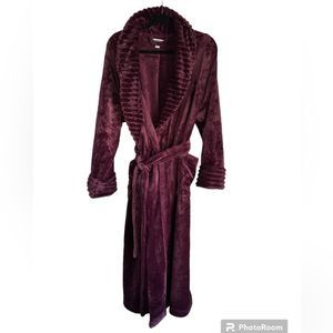 Sonoma Plush Purple Robe Size L
